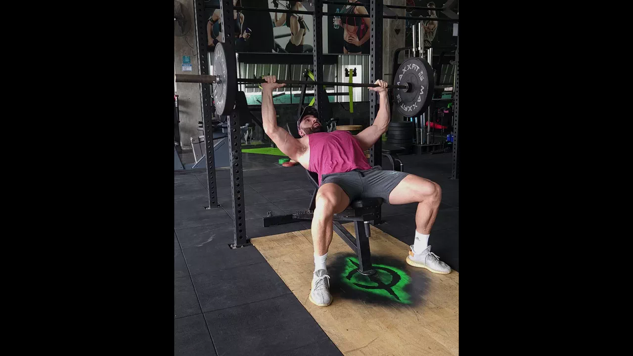 Barbell Incline Bench Press exercise