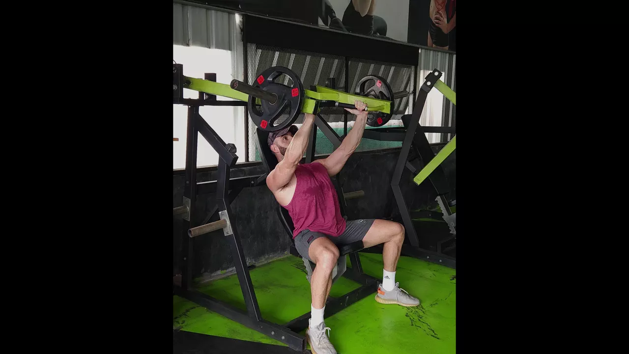 Leverage Incline Chest Press exercise